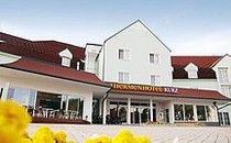 Thermenhotel Kurz ****