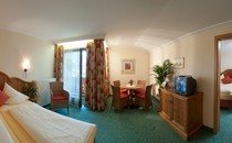 Aparthotel Bergland ****